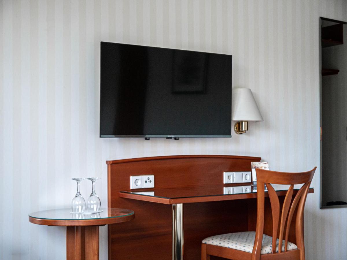Parkhotel Bad Wunnenberg Bagian luar foto