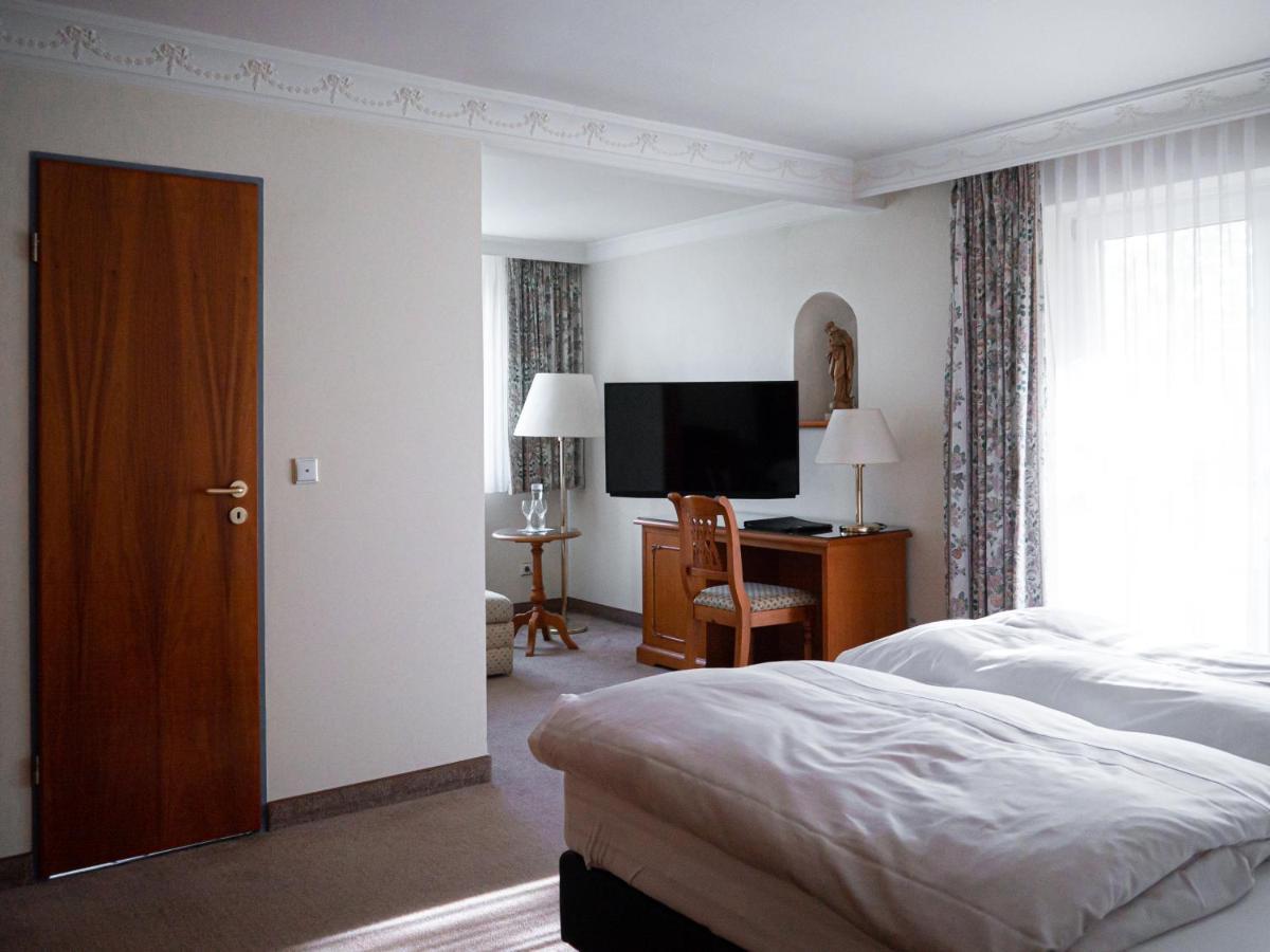 Parkhotel Bad Wunnenberg Bagian luar foto